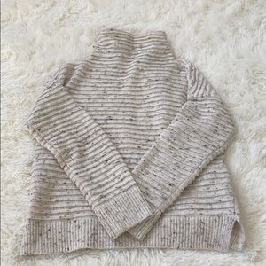 Neutral Transitional Madewell Mock Turtleneck!